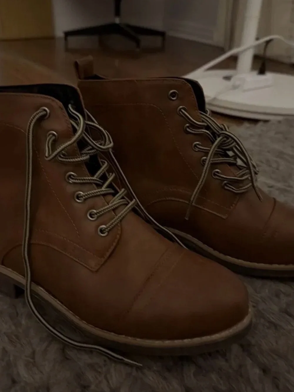 Men's Brown Leather Cap-Toe Lace-Up Boots